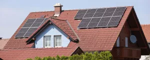 In der Gemeinde Henndorf am Wallersee wurde nun die 5.000 Photovoltaikanlage im Bundesland Salzburg in Betrieb genommen.