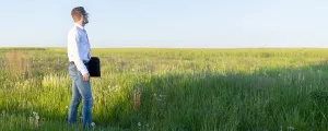Makler sucht Grundstück für Hausbau