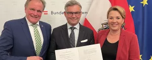 Erwin Dirnberger. Magnus Brunner und Andrea Kaufmann