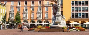 Walther-von der-Vogelweide-Statue in Bozen