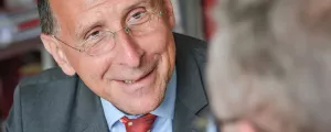 Politikwissenschaftler Peter Filzmaier im Gespräch mit KOMMUNAL-Chefredakteur Hans Braun