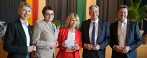 LH-Stellvertreterin Gaby Schaunig, Landesrätin Beate Prettner, Bürgermeisterin Sonya Feinig, Landeshauptmann Peter Kaiser und Landesrat Daniel Fellner.