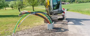 Baustelle mit Breitbandkabel 