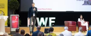Christian Trübenbach bei seinem Vortrag am Kommunalwirtschaftsforum
