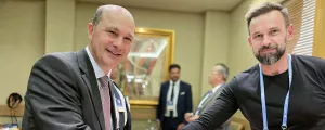 Gemeindebund-Präsident Johannes Pressl mit Viktor Mykyta, Gouverneur der ukrainischen Re-gion Transkarpatien