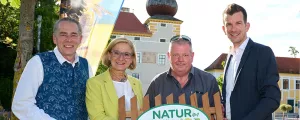 Peter Szirtes, Vizebürgermeister Kottingbrunn, Landeshauptfrau Johanna Mikl-Leitner, der in Sachen Igel besonders engagierte Kottingbrunner Wolfgang Eckel und Bürgermeister Christian Macho