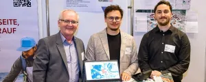 Ortskernkoordinator Stefan Spindler (Mitte) mit Gerhard Vötsch und David von der Abteilung 17, Landes und Regionalentwicklung, des Landes Steiermark.