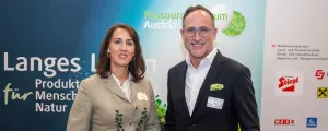 Florian Iro, Präsident des Ressourcen Forum Austria, mit Vizepräsidentin Maria Hutter.