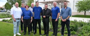 Gruppenbild mit angehenden Klimagärtnern am Tullner Nibelungenplatz