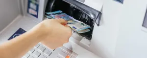 Geldabheben am Bankomat