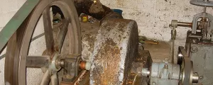 Innenleben eines alten Wasserkraftwerks