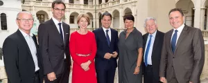Landeshauptleute und andere bei Gruppenbild