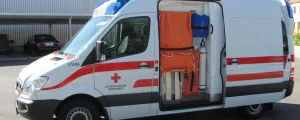 Geöffneter Rettungswagen aus Österreich