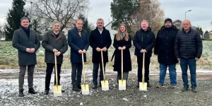 Spatenstich in Mannersdorf