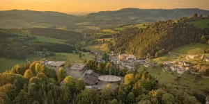 Die Burgarena in Reinsberg