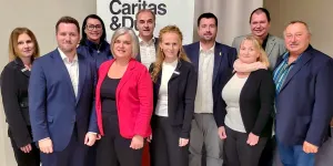 Bei einer Infoveranstaltung in Grafenschachen präsentierte Soziallandesrat Leonhard Schneemann und Caritas-Burgenland-Direktorin Melanie Balaskovics die Aufteilung der neuen Pflegeregionen.