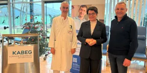 Primarius Georg Pinter, Landesrätin Beate Prettner und ÖGK-Landesstellenleiter Johann Lintner