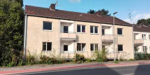 leerstehendes altes Haus