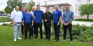 Gruppenbild mit angehenden Klimagärtnern am Tullner Nibelungenplatz