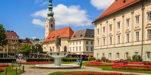 Kiki-Kogelnik-Brunnen in Klagenfurt
