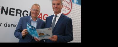 Meinungsforscher Werner Beutelmeyer und Energie AG-Generaldirektor Werner Steinecker 