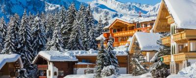 Chaletdorf im Winter