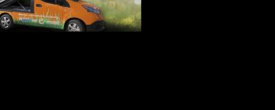 leichtes Elektrofahrzeug in orange