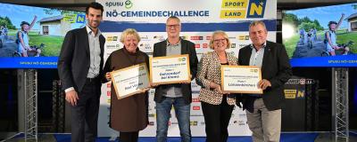 Die Vertreterinnen und Vertreter der Siegergemeinden Bad Vöslau, Rohrendorf und Lanzenkirchen.
