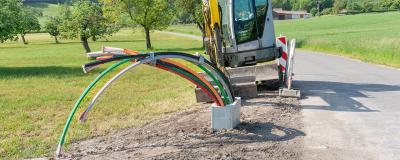 Baustelle mit Breitbandkabel 