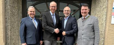 Vizepräsident Wolfgang Wagner, der zukünftige Präsident Manfred Sampl und sein Vorgänger Günther Mitterer sowie Landesgeschäftsführer Martin Huber.