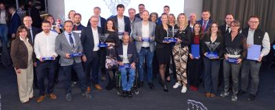Die Preisträger mit Minister Peter Hanke