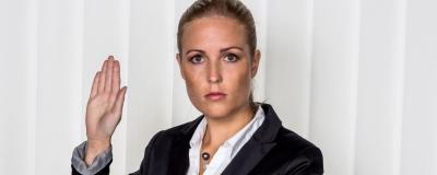 Gemeinderätin schwört den Mandatseid