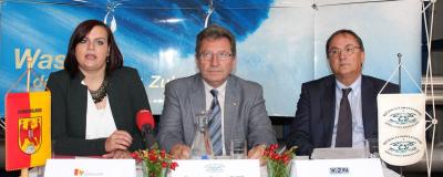 Bürgermeister Zapfl und andere auf PK