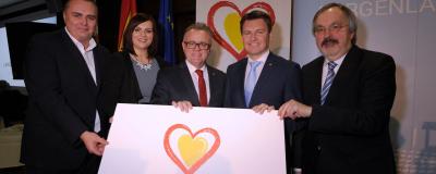 Doskozil und andere ehren Gemeinden