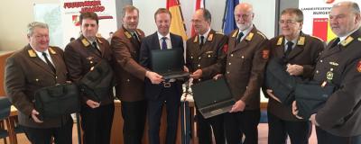 Kommunalpolitiker und die Feuerwehr