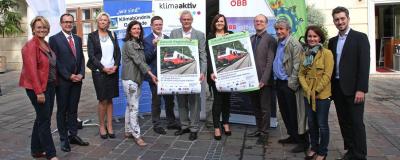 Kommunalpolitiker stellen Regionalbahn in Eisenstadt vor