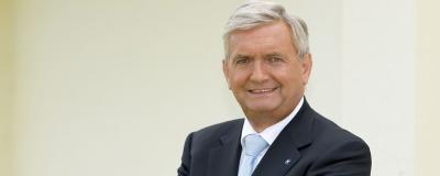Alfred Riedl steht als GB Präsident fest