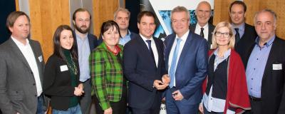 Schickhofer, Lang und andere Steirer in Gruppenbild
