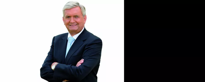 Alfred Riedl