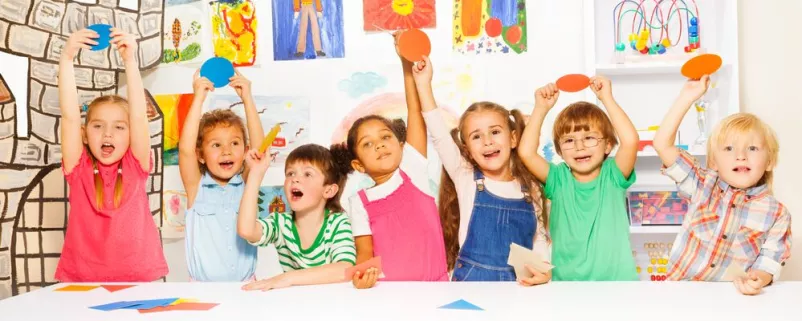 Kinder im Kindergarten