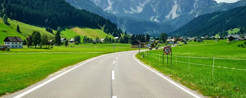 Straße bei Gosau