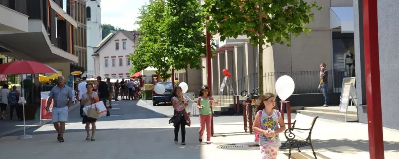 Götzis - Blick auf Fußgängerzone