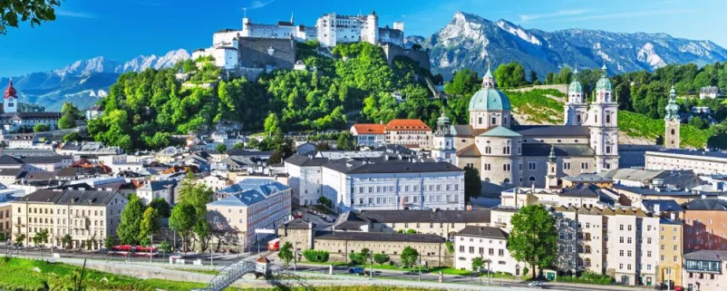Stadt Salzburg mit Festung
