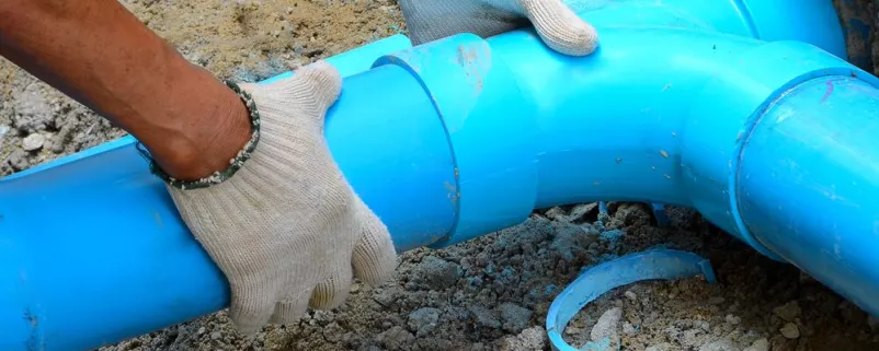 Wasserrohr wird verlegt
