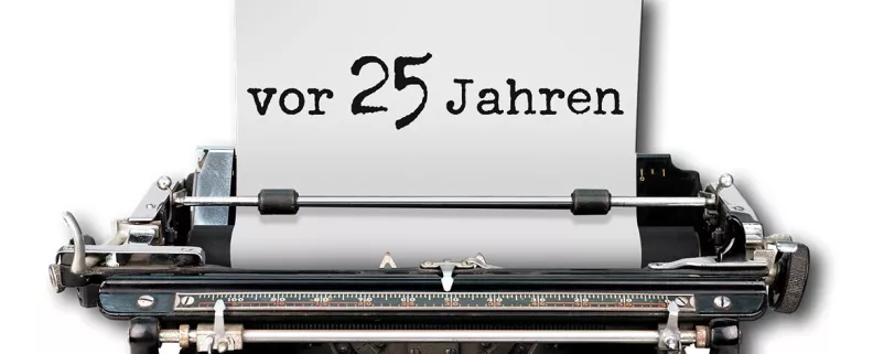 Schreibmaschine schreibt 25 Jahre