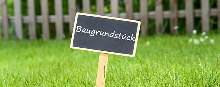 Schild Baugrundstück auf Bauland im Burgenland