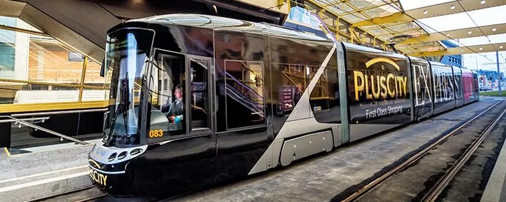 Straßenbahn zur PlusCity