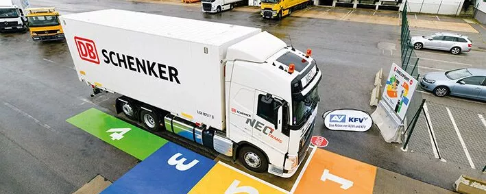 LKW in der Verladestation