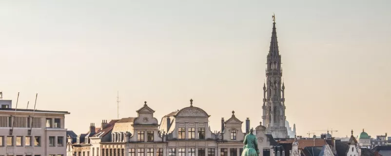 Blick auf ein Stadtzentrum