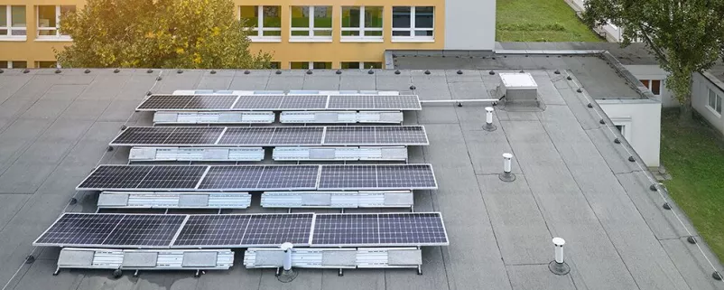 PV-Anlage auf Schule